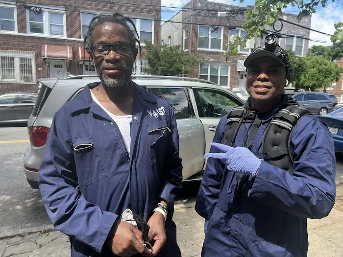 A-List Exterminator Picture 4