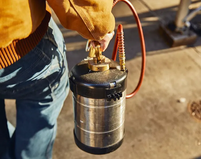 Central Pest Control LLC Picture 4