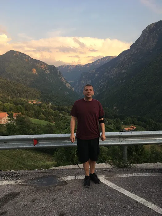 A and E Safeway Systems Pest Control Inc. Picture 3