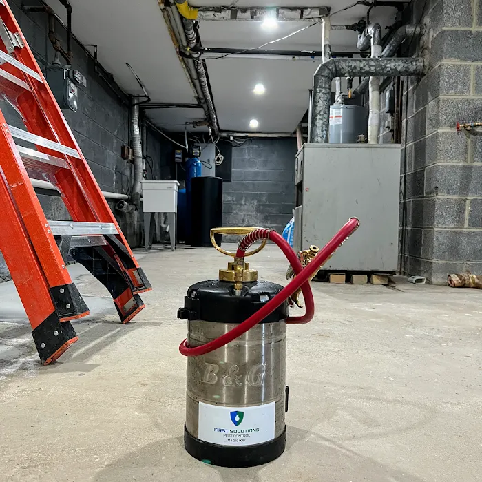 first solutions pest control inc Picture 3