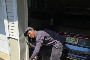 Auto Service Center