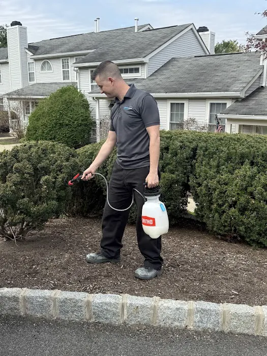 Harbinger Pest Control Picture 10