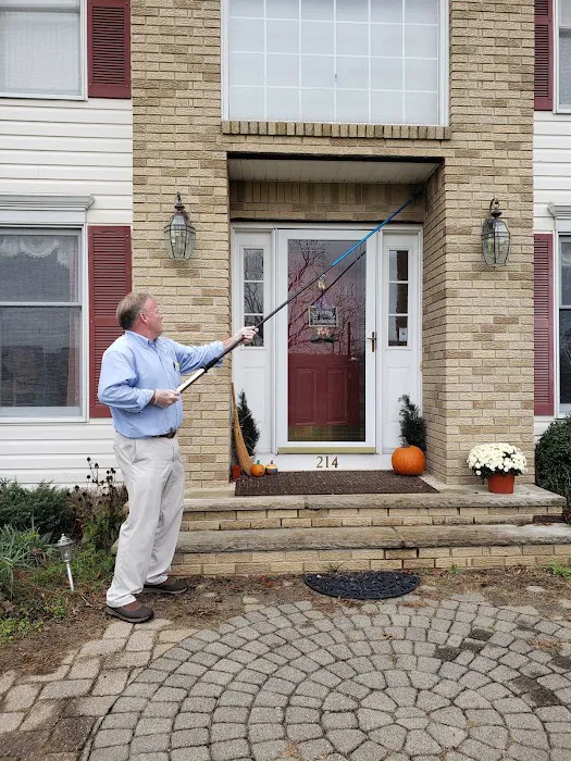 Hennebry Pest Solutions LLC Picture 1