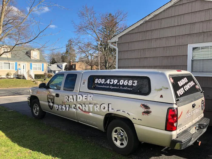 Raider Pest Control Picture 1