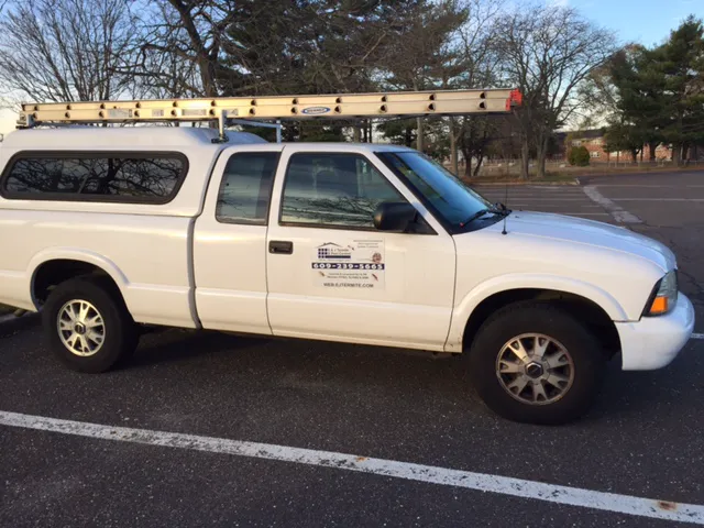 E&J Termite and Pest Control LLC Picture 1