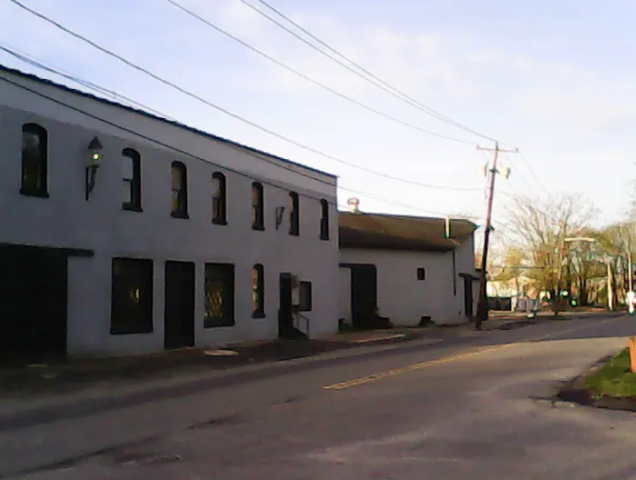 Pesthampton Picture 7