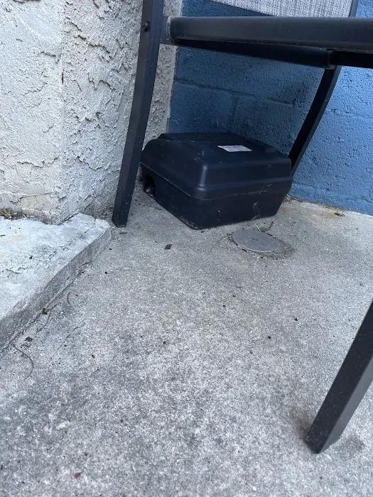 Universal Home & Pest Solutions Inc. Picture 5