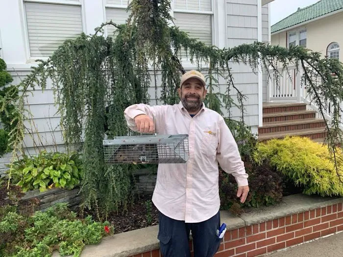 Gold Shield Pest Control & Construction LLC Picture 7