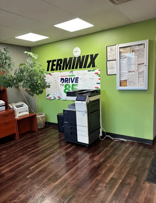 Terminix Commercial Picture 10