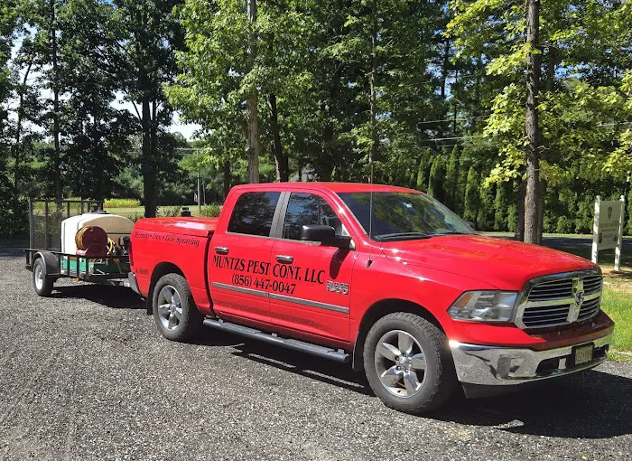 Muntz Pest Control LLC Picture 3