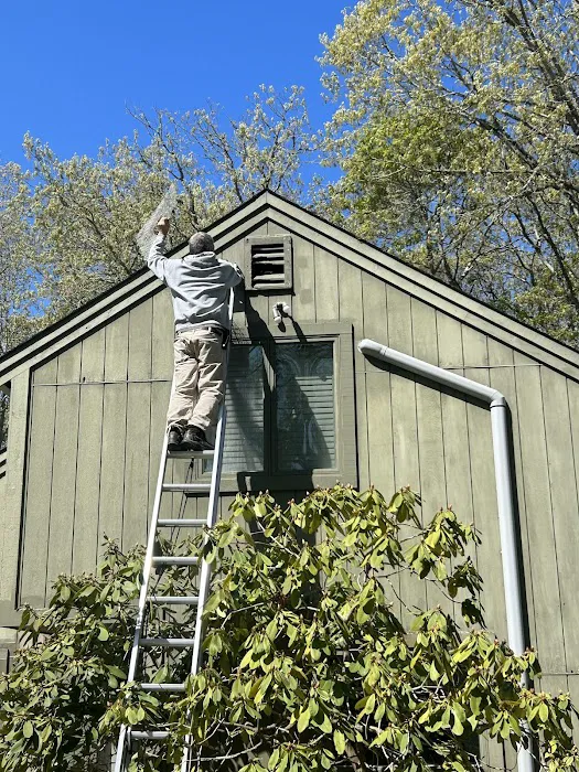 First Call Animal and Pest Control Picture 6