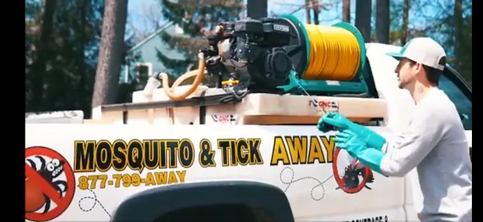Mosquito & Tick Away Picture 1