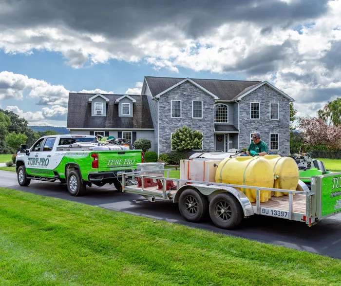 Turf Pro Fertilization and Weed Control LLC Picture 8