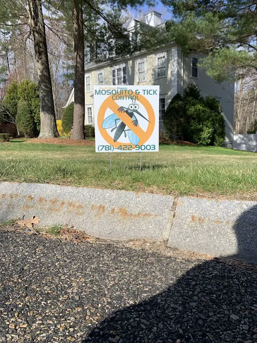 South Shore Mosquito & Tick Control Picture 10