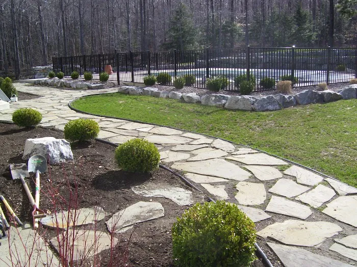 Buffalo Lawn & Pest Services Picture 8