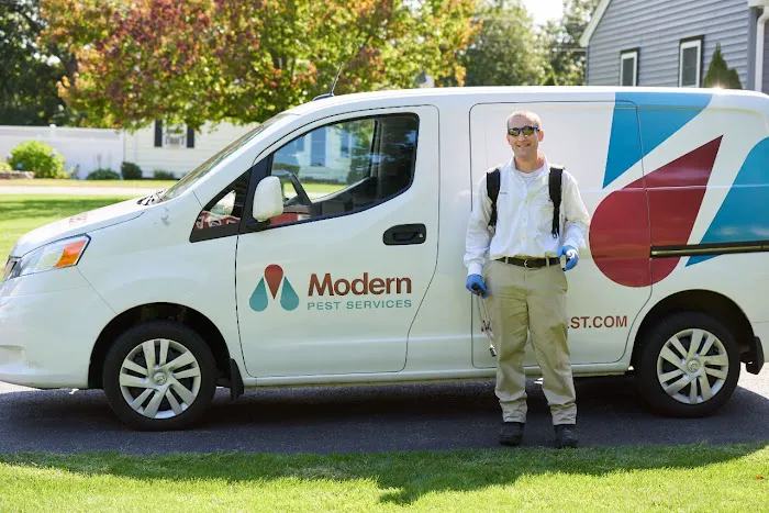 Modern Pest Services Picture 2