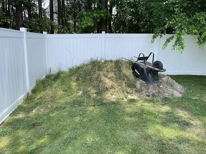 Gaynor Services LLC Pest Control And Construction Picture 3