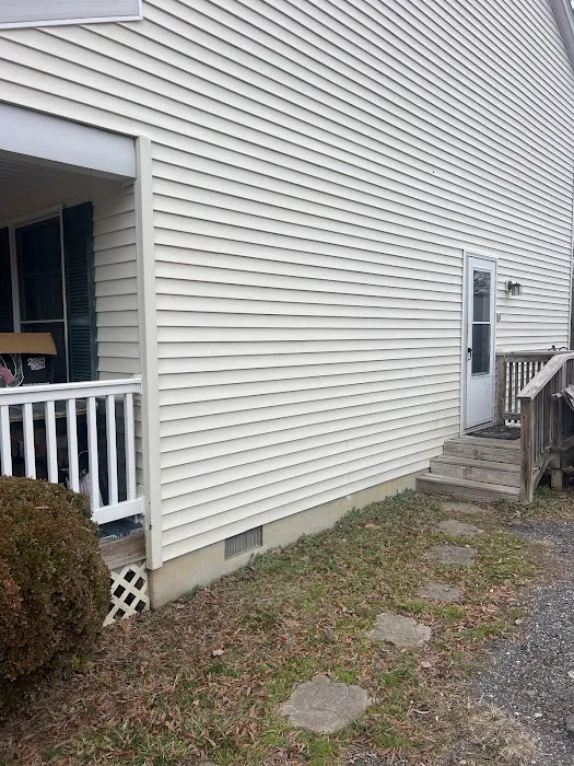Frontline Pest and Termite of White Plains Picture 8