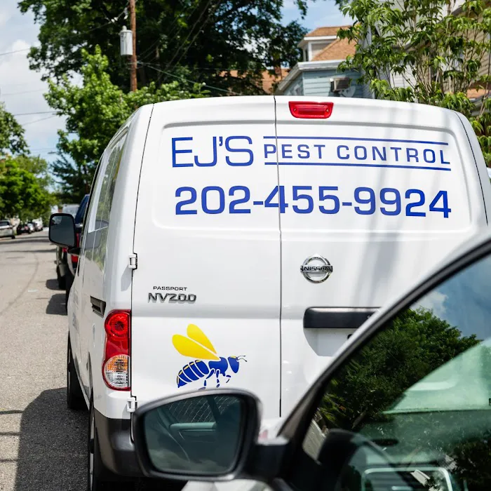 EJ's Pest Control Picture 5