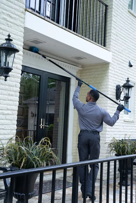 Holiday Termite & Pest Control Picture 7