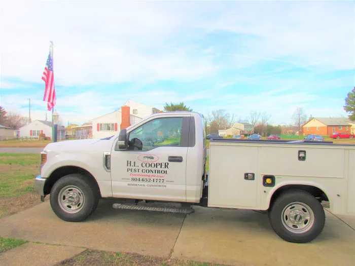 H L Cooper Pest Control Picture 1