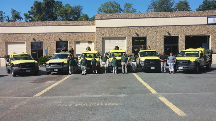 Weed Man Lawn Care Picture 3