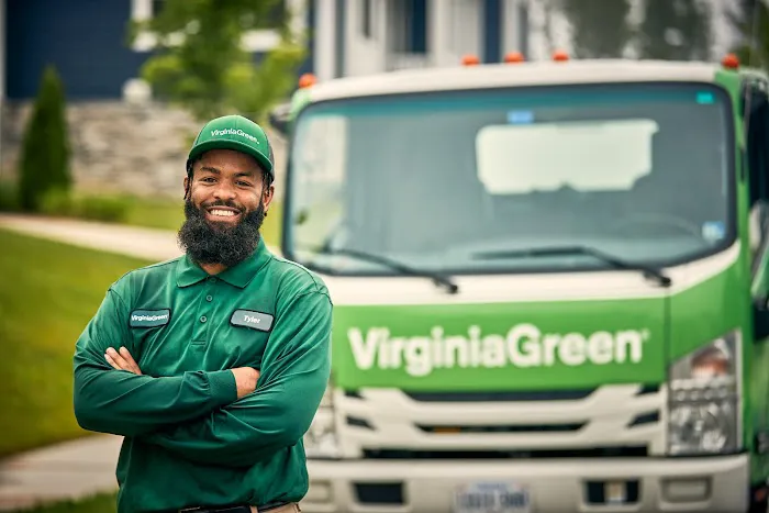 Virginia Green Lawn Care Picture 3