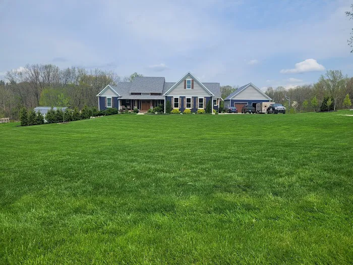 Greener Grass Organic Lawn & Pest - Weed Control Picture 10