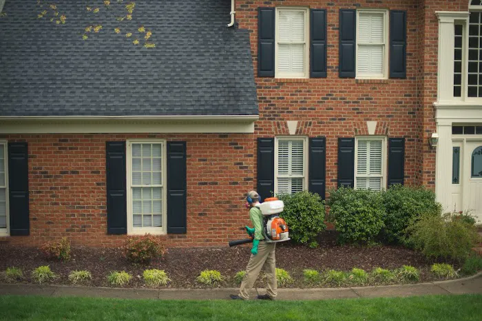 Mosquito Squad & Pest Control of Hampton Roads Picture 8