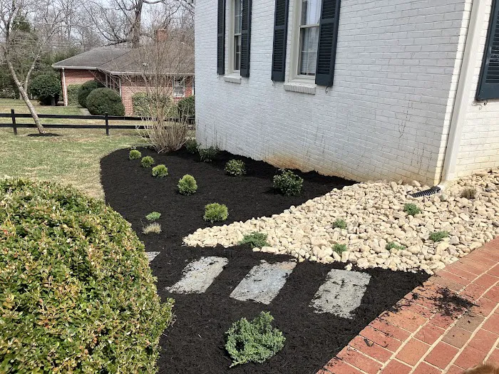 WheelerGreen Lawn Care Picture 7