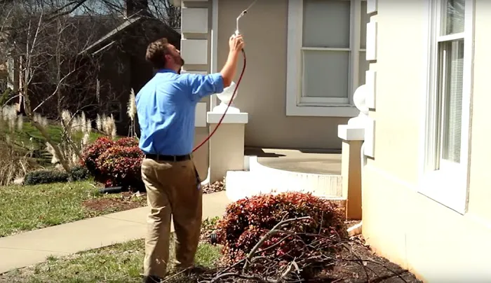Four Seasons Pest Control Picture 2