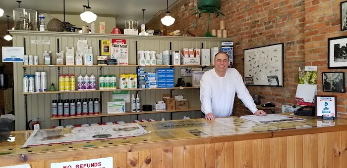 Delroy Products & Pest Control Inc. Picture 2
