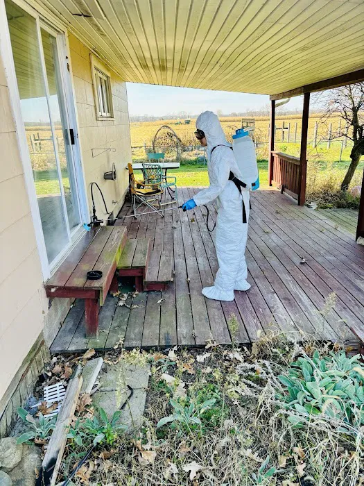 PineRidge Pest & Critter Control Picture 10