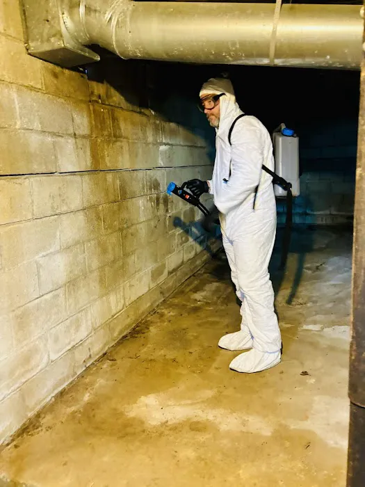 PineRidge Pest & Critter Control Picture 6