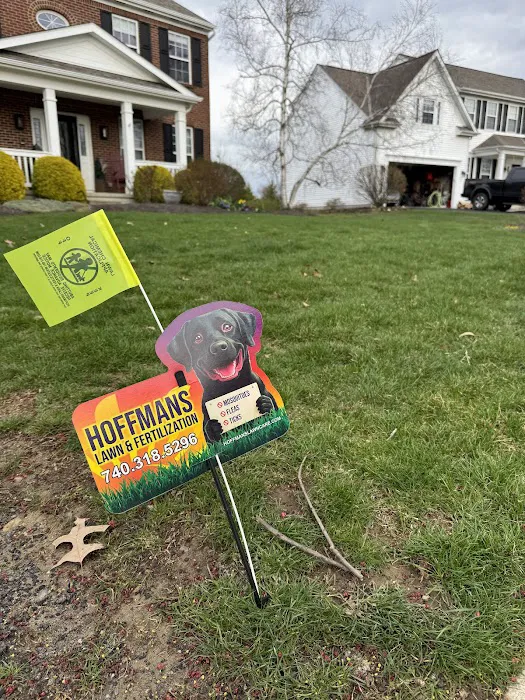 Hoffmans Lawn & Fertilization Picture 5