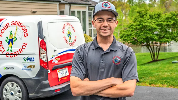 Four Seasons Pest Control Picture 6