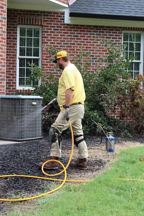 Hodge Pest Control, Inc Picture 10