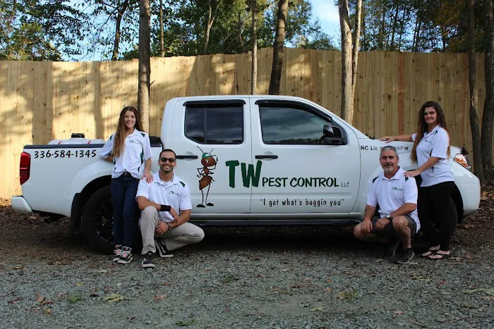 T W Sawyer Pest Control Picture 2