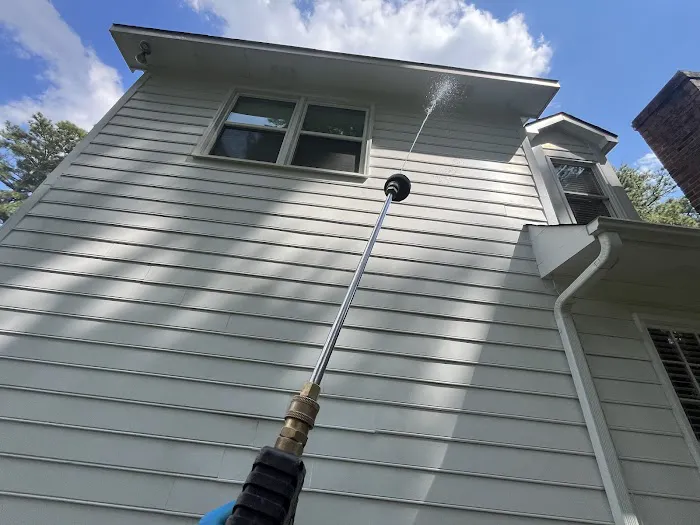 Aptive Pest Control Picture 9