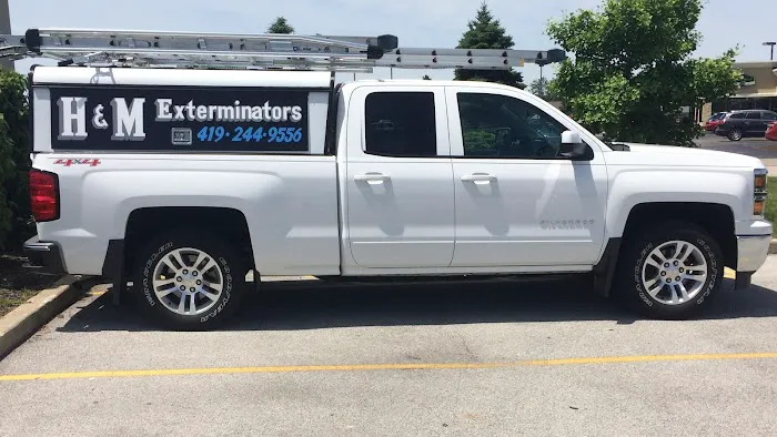 H & M Exterminators Picture 3