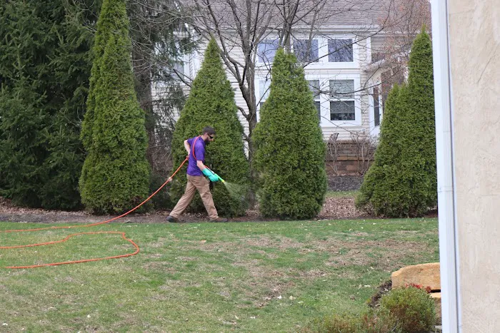 Agxact Lawn and Pest Picture 10