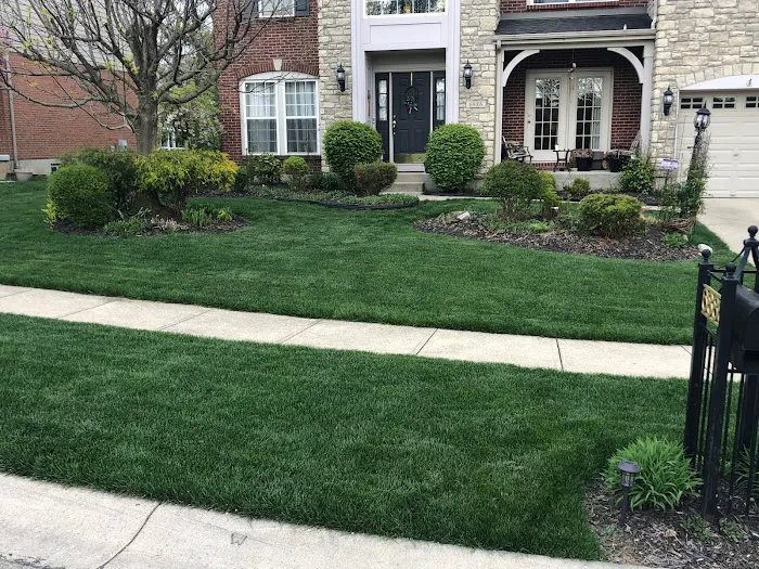 Agxact Lawn and Pest Picture 3