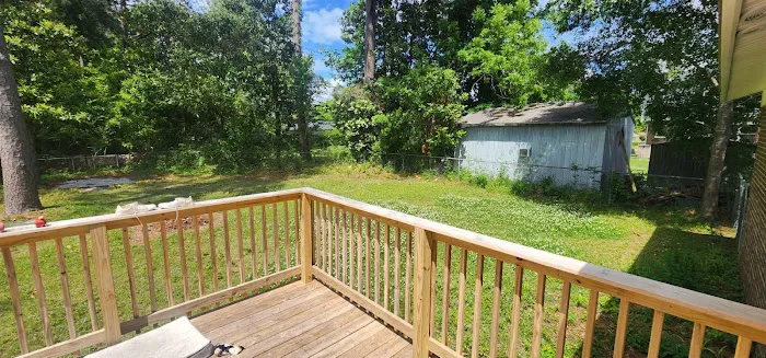 Anthony's Professional Services/Landscaping And Lawn Maintenance Picture 1