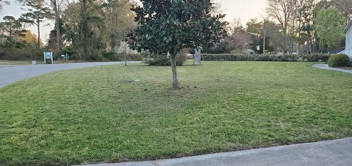 J.C.`s Lawn Care & Pressure Washing LLC Picture 6