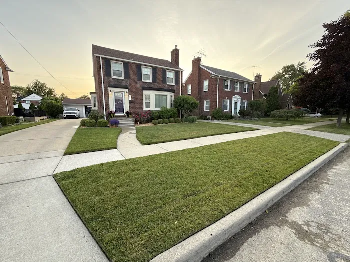 Elegant Greens Lawn Care & Snow Removal Picture 3