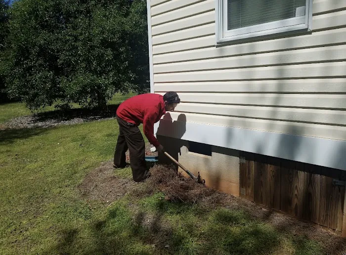 Go-Forth Pest Control Picture 8