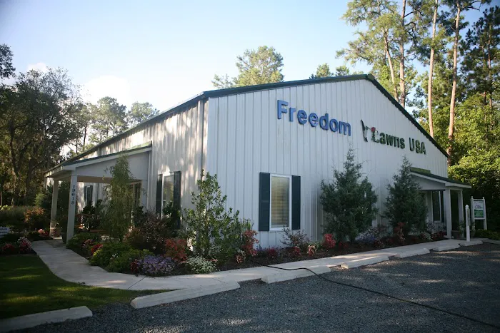 Freedom Lawns Pender & South Onslow Picture 1