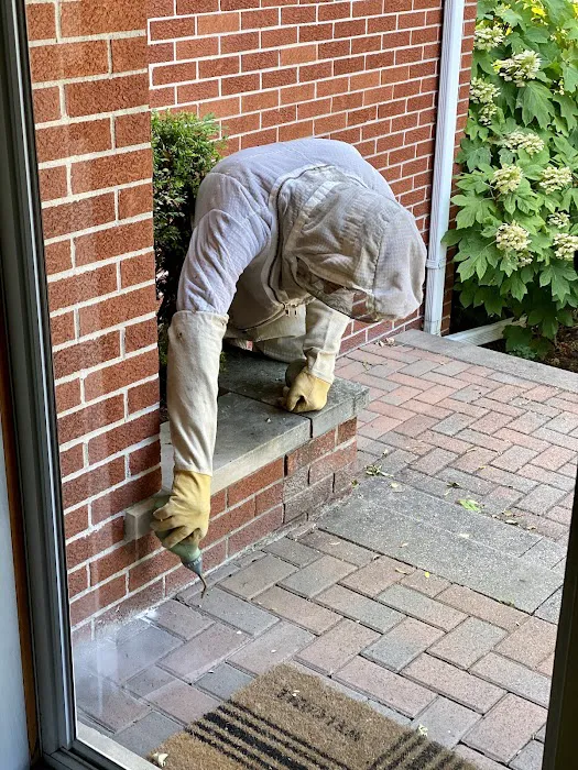 R.J.'s Pest Control Picture 3
