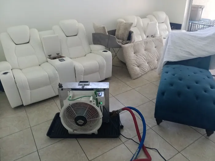 Bed Bug Specialist Picture 10