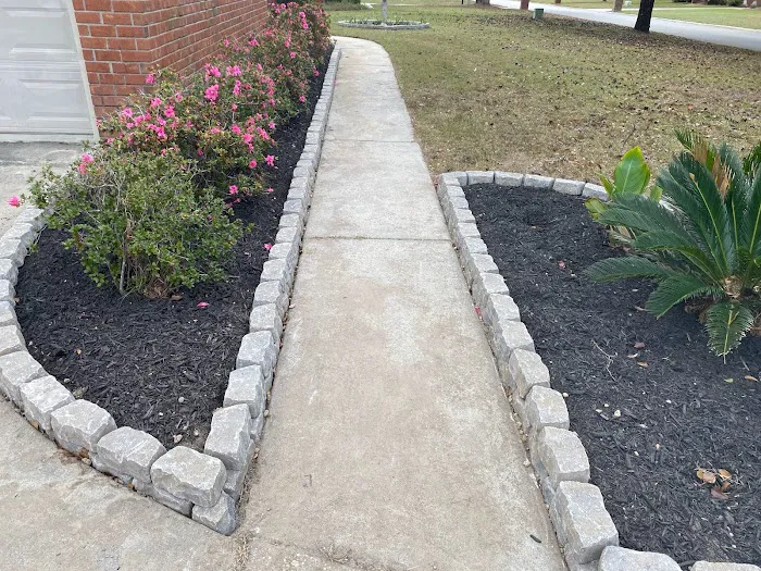 Great Quality Pest Solutions & Great Quality Lawn Care Picture 2